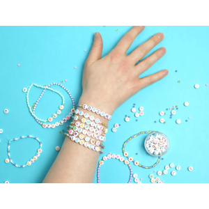 KIT BRACCIALETTI LETTERE E PERLINE CREATIVAMENTE 